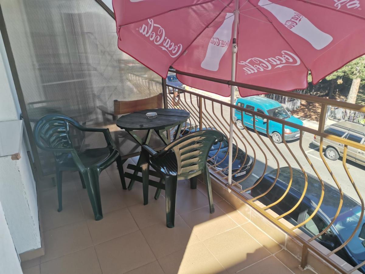 Kazlarov Guest House Kiten  Bagian luar foto