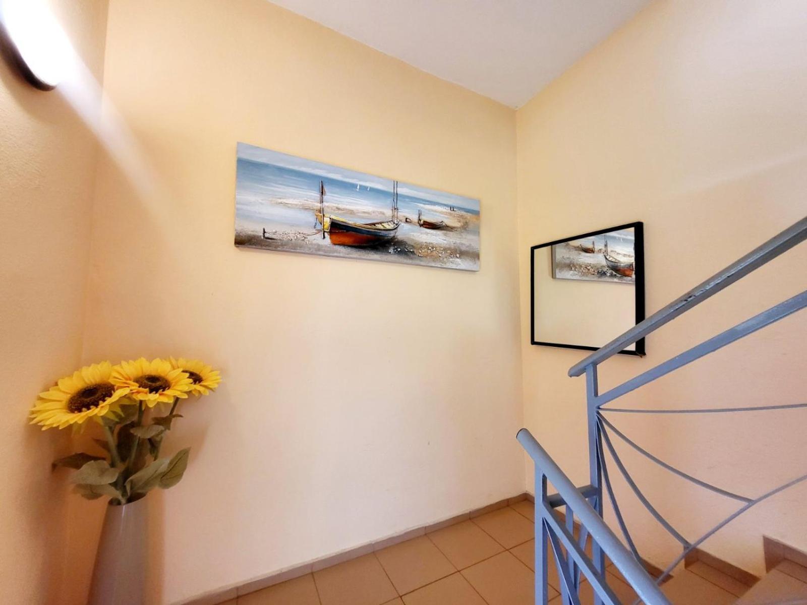 Kazlarov Guest House Kiten  Bagian luar foto